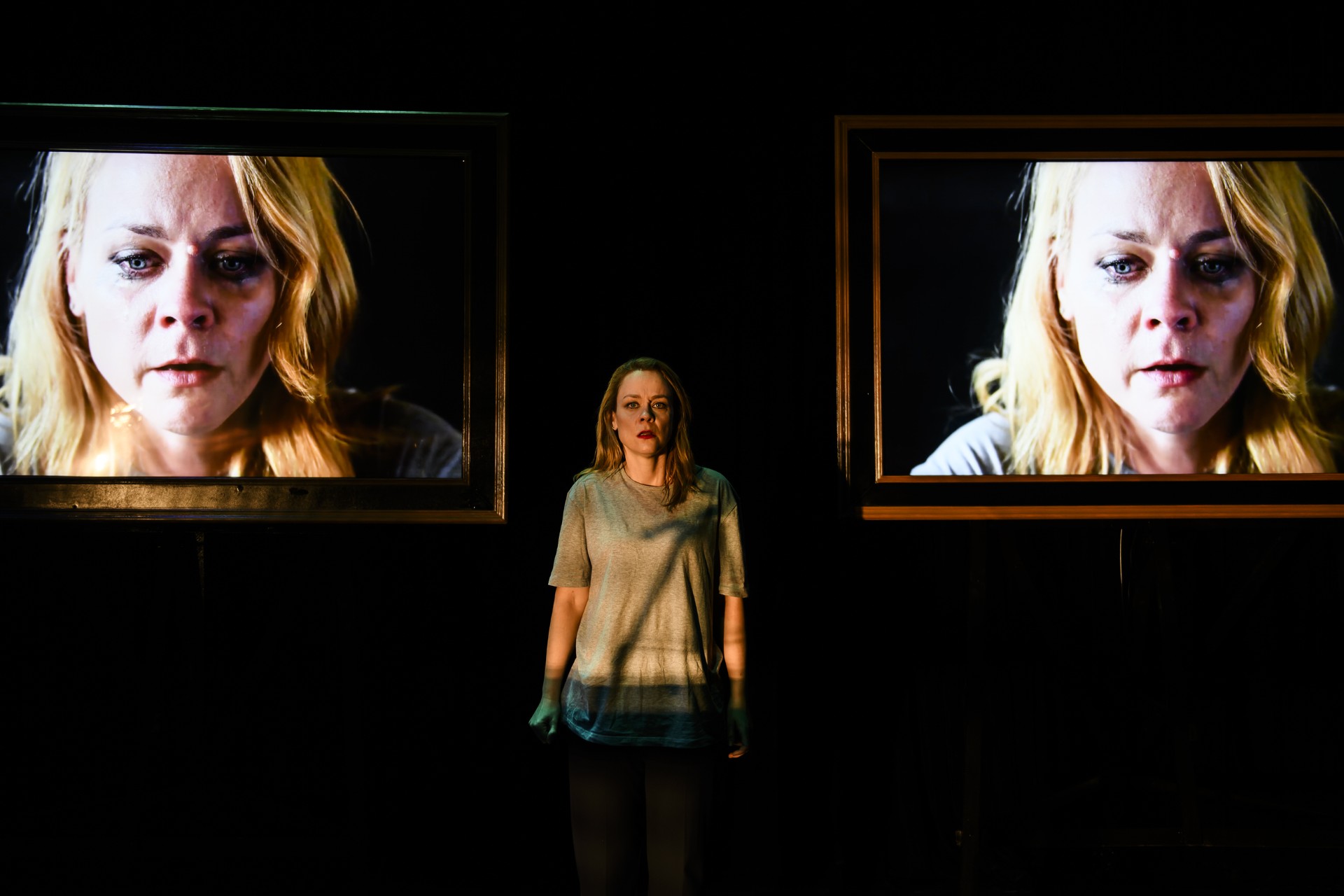 60α Δημήτρια: Η Λένα Παπαληγούρα στο έργο- φαινόμενο Prima Facie στο θέατρο Κολοσσαίον