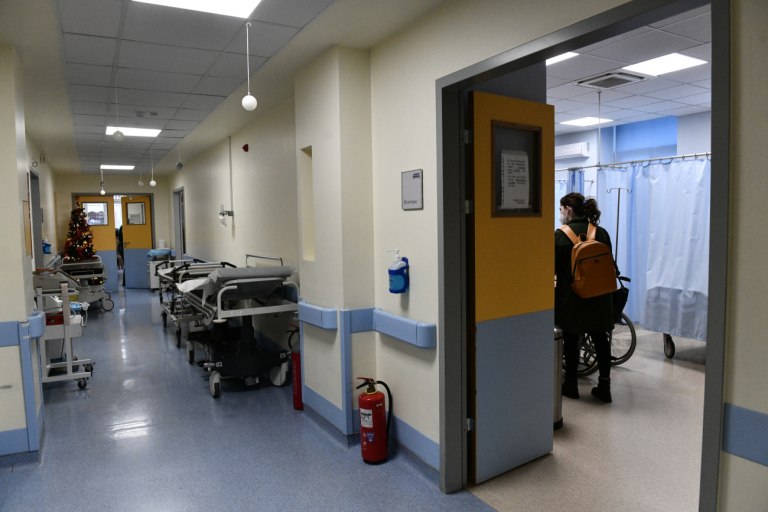 Γιαννάκος: Δώστε χρήματα