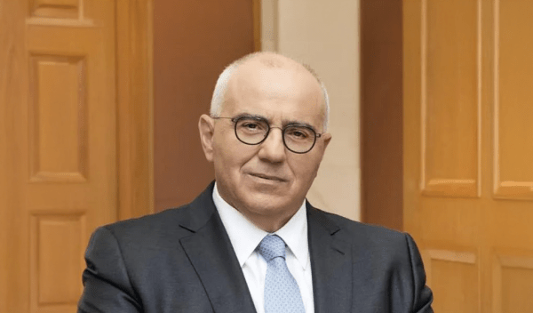 SMERC: Δύο νέες εξαγορές σχεδιάζει ο Νίκος Καραμούζης  Τα deals σε τρόφιμα και ποτά