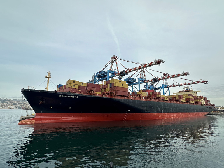 To Ιράν δημοσίευσε βίντεο από το ρεσάλτο στα EPAMINONDAS και FRANCESKA στο Ορμούζ