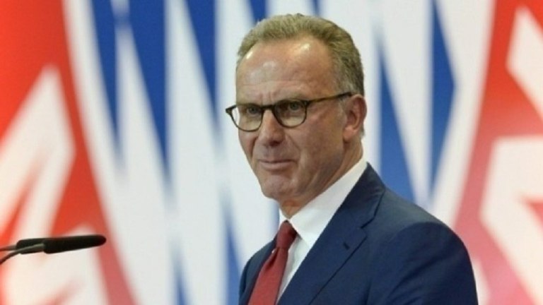 Ο Ρουμενίγκε ρίχνει λάδι στη φωτιά στην Μπάγερν