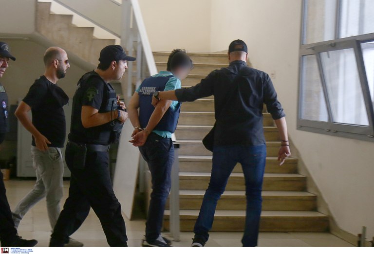 Θεσσαλονίκη: Στη φυλακή ο 50χρονος αδελφοκτόνος  Τι είπε στην απολογία του