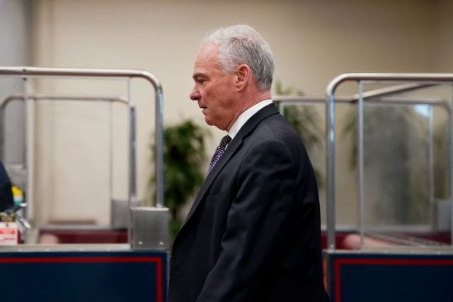 Ιράν: Η Γερουσία αρνείται να περιορίσει τις εξουσίες του Τραμπ για τον πόλεμο