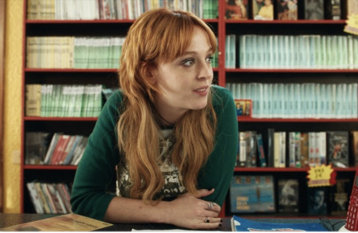 Video Store 2001 με την Catalina Sopelana: Μια κινηματογραφική επιστροφή στην εποχή των βιντεοκλάμπ