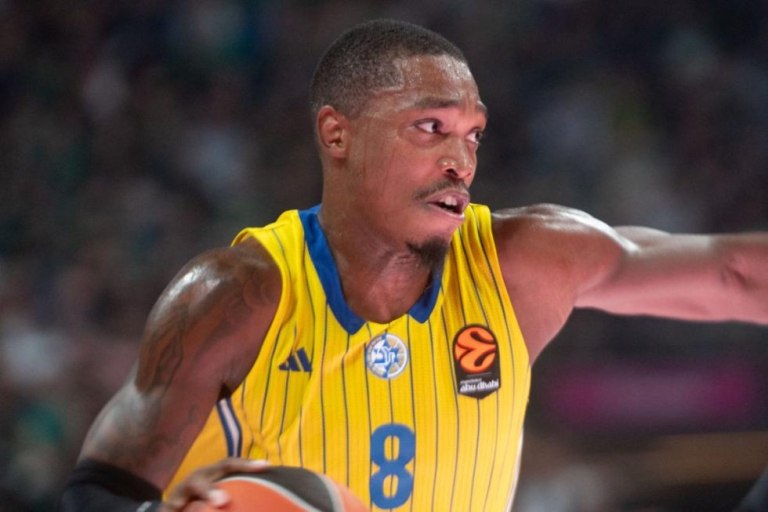 Το μήνυμα του Λόνι Γουόκερ από το Ντουμπάι: Είμαι καλά, να επικοινωνείτε και να αγαπάτε τους δικούς σας