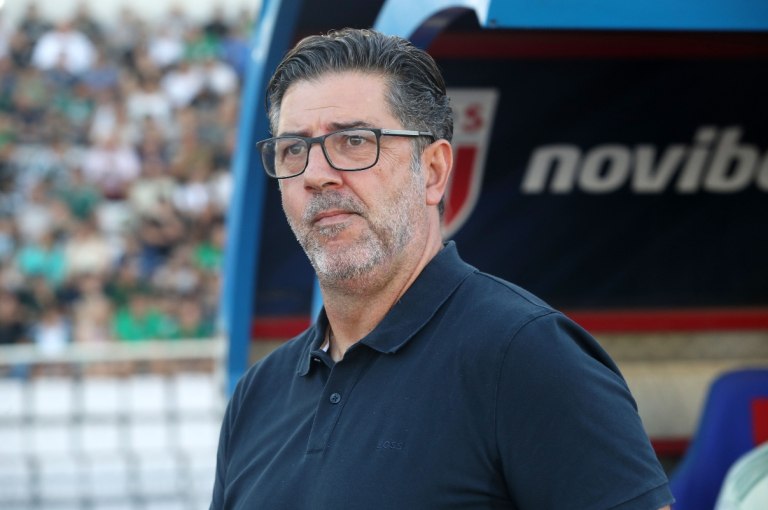 Εφυγε στα κρυφά ο Βιτόρια, σαν τον Μπόλονι