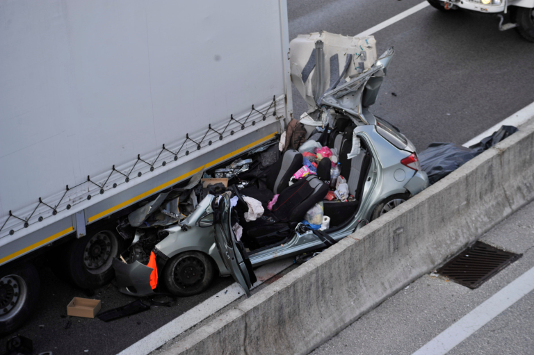 Εγνατία Οδός: Πήγε στη δουλειά και δεν γυρνάει σπίτι  Θρήνος για τον υπάλληλο που σκοτώθηκε στο τροχαίο