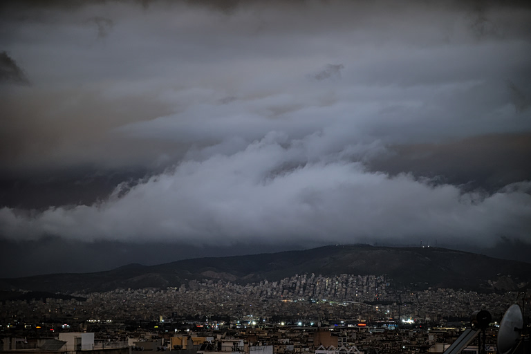 Καιρός: Πού έβρεξε