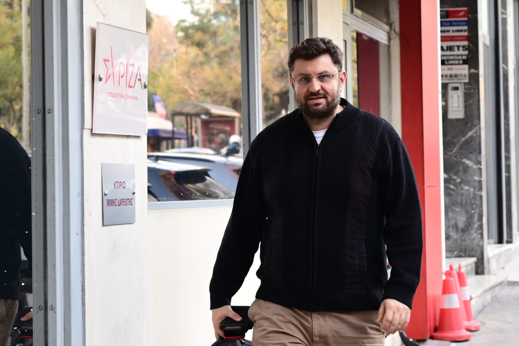 Ζαχαριάδης: Ο κ. Μητσοτάκης γνώριζε και λέει ψέματα για την Ευρωπαϊκή Οδηγία η οποία αφορά τους συντελεστές ΦΠΑ