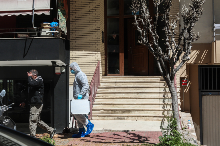 Συνεχίζεται το μυστήριο με τις δύο νεκρές γυναίκες στου Ζωγράφου  Τι έδειξε η νεκροψία