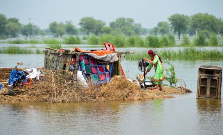 Πακιστάν: Ανησυχία για μεγάλες μεταναστευτικές ροές  Δύο εκατ. εκτοπισμένοι από τις πλημμύρες [βίντεο]