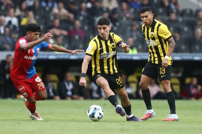 LIVE: Τσέλιε  ΑΕΚ