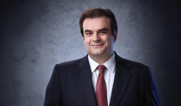 Πιερρακάκης στον Economist: Η Ευρώπη να ακούσει τον Ντράγκι