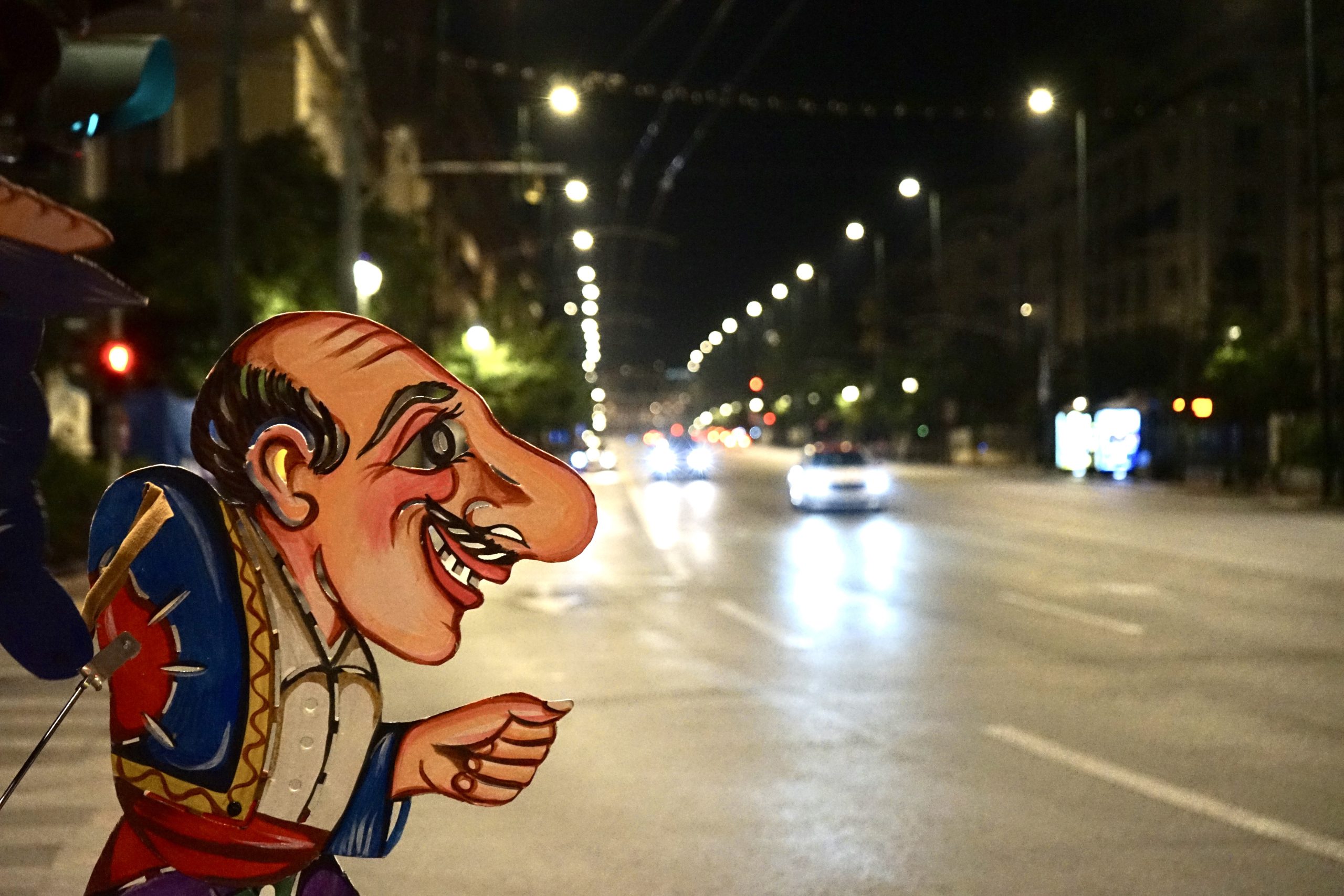 Καραγκιόζης by night για 6η