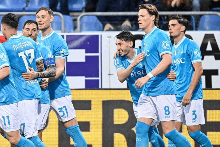 Κάλιαρι  Νάπολι 0-1: Το γκολ του ΜακΤόμινεϊ έκρινε το ματς