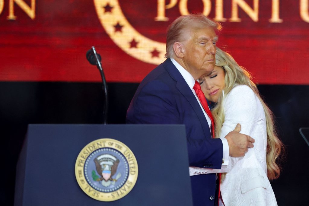 Συγχωρώ τον δολοφόνο: Η χήρα του Κερκ βρήκε τη δύναμη να το κάνει, ο Τραμπ όμως όχι  Μισώ τους εχθρούς μου