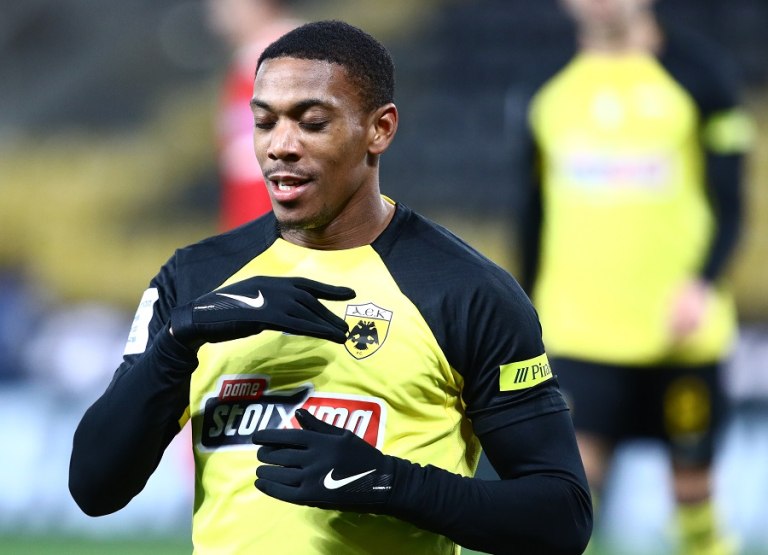 Επιβεβαιώνει η ΑΕΚ τη συμφωνία με τη Μοντερέι για τον Μαρσιάλ