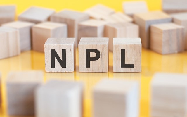 ΥΠΕΘΟ: Νέο ιστορικό χαμηλό στα μη εξυπηρετούμενα δάνεια