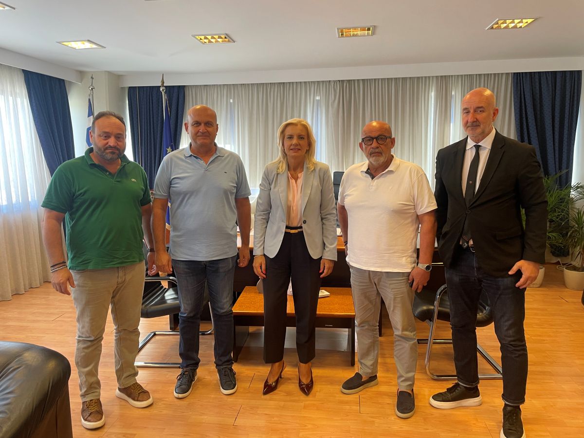 Ρ. Καραλαριώτου: Η Πολιτεία στο πλευρό της Φαρκαδόνας