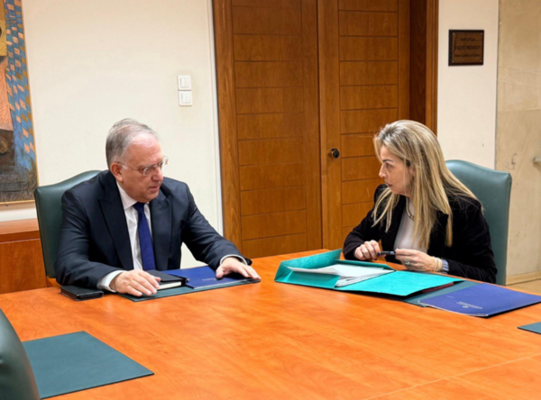 Θεοδωρικάκος: