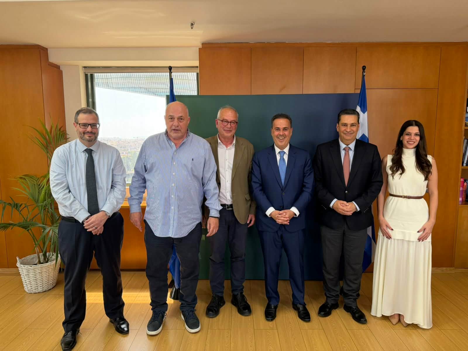 Στο ΥΠΕΝ ο Αχ. Μπέος για τις