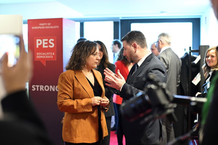 Ανδρουλάκης στο TikTok: Όχι στα επιδόματα-αντίδωρα απο την υπεραπόδοση των φόρων