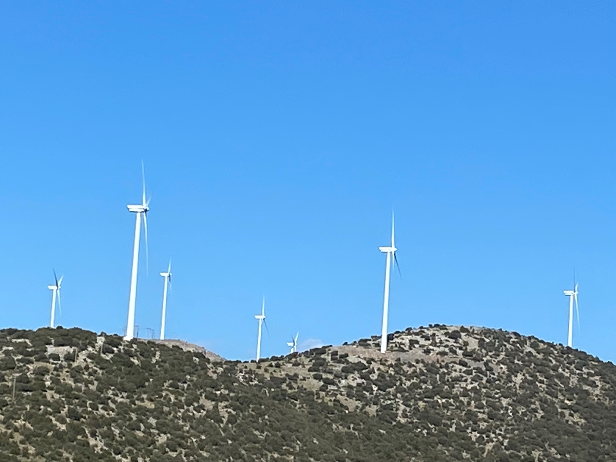 Αντιδράσεις για τα αιολικά