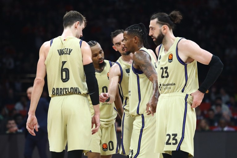 Παρελθόν από τη Μπαρτσελόνα θα αποτελέσουν Βέσελι, Ερνανγκόμεθ και Φαλ