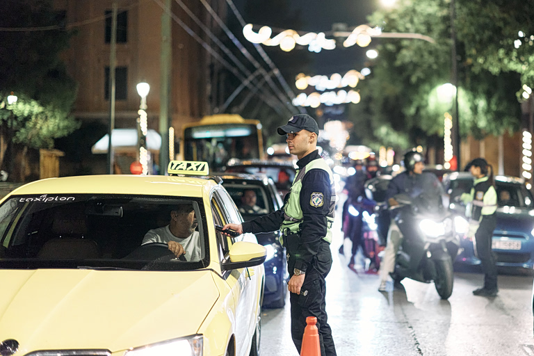 Και ναρκοτέστ στα μπλόκα