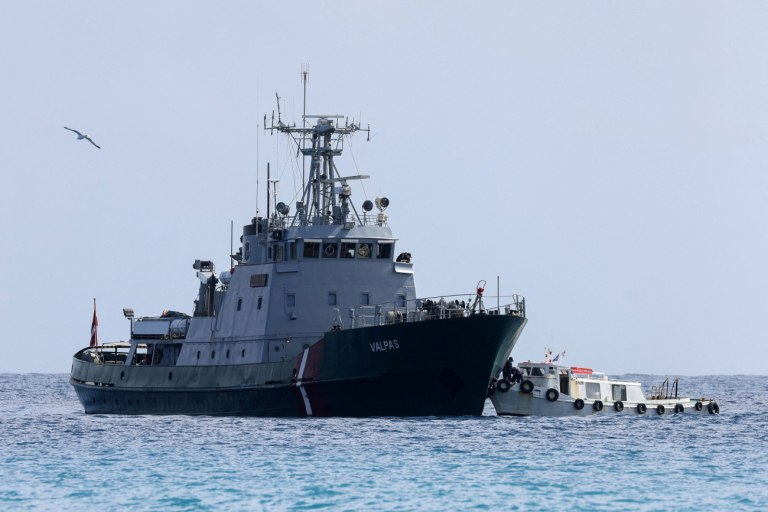 Σκάφος της Frontex βούλιαξε στο Καστελόριζο  Πληροφορίες για δύο ελαφρά τραυματίες