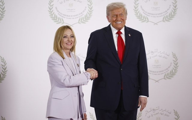 Ντ. Τραμπ για φρεγάτα στην