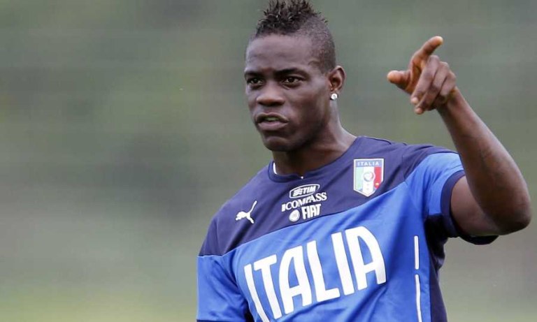 Μπαλοτέλι: Θέλω να βρω μία ομάδα στην Ιταλία