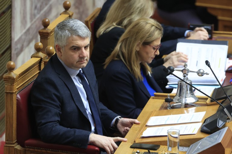 ΠΑΣΟΚ: Την Πέμπτη παραδίδει την έδρα του ο Κωνσταντινόπουλος  Κλείνει ένας συναρπαστικός κύκλος ζωής