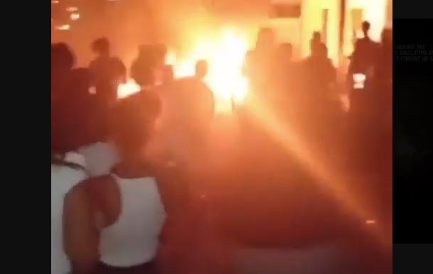 Κούβα: Στους δρόμους οι πολίτες μετά τα πολύωρα μπλακάουτ  Ζητούν ρεύμα και τρόφιμα