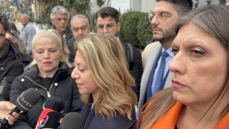 Τέμπη: Σφοδρή επίθεση της Ένωσης Δικαστών κατά Κωνσταντοπούλου – «Επαγγελματίας συκοφάντης» μετά τις δηλώσεις για τη δίκη