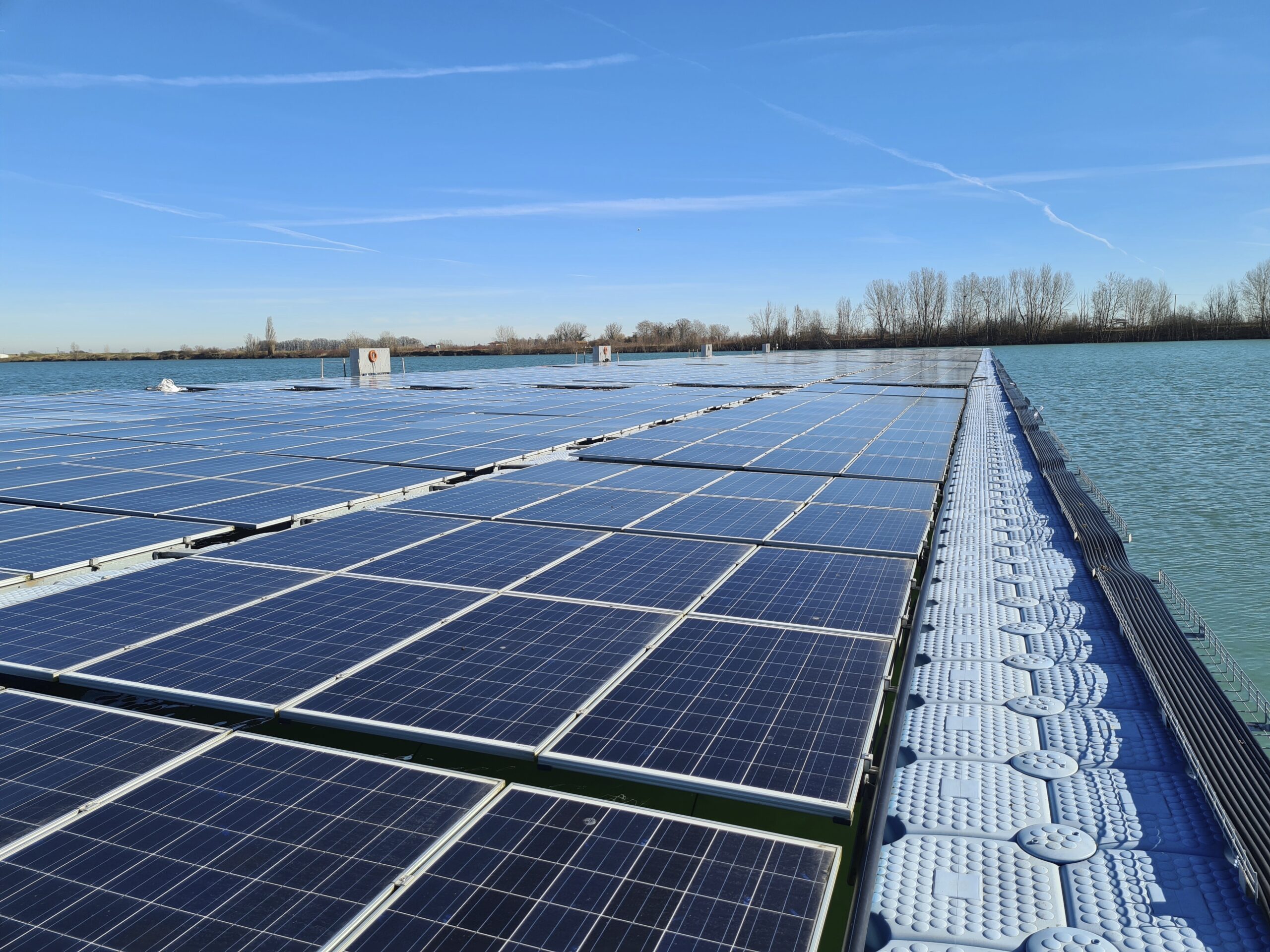 Λάρισα: Οικοδόμος έχασε τη ζωή του μετά από πτώση του από σκάλα σε πάρκο εγκατάστασης φωτοβολταϊκών