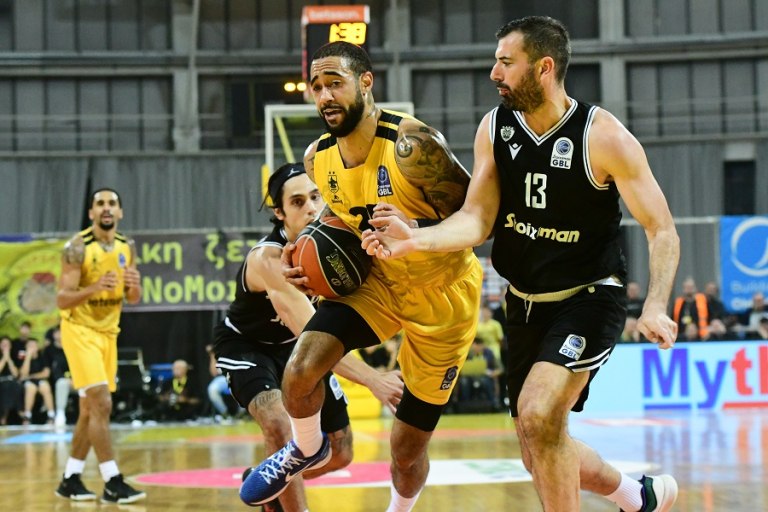 Είναι επίσημο: Αναβλήθηκε το ντέρμπι ΠΑΟΚ  Άρης στην Πυλαία