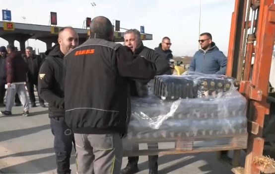 Θεσσαλονίκη: Αγρότες από το