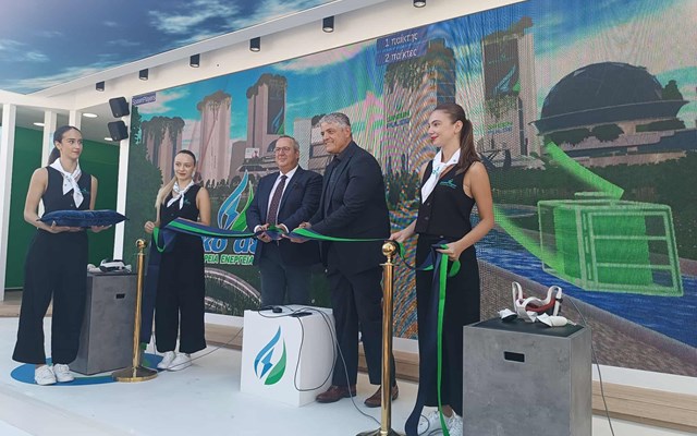 Θεσσαλονίκη: Εγκαίνια του περιπτέρου της εταιρείας "Φυσικό Αέριο - Ελληνική Εταιρεία Ενέργειας", στην 89η ΔΕΘ