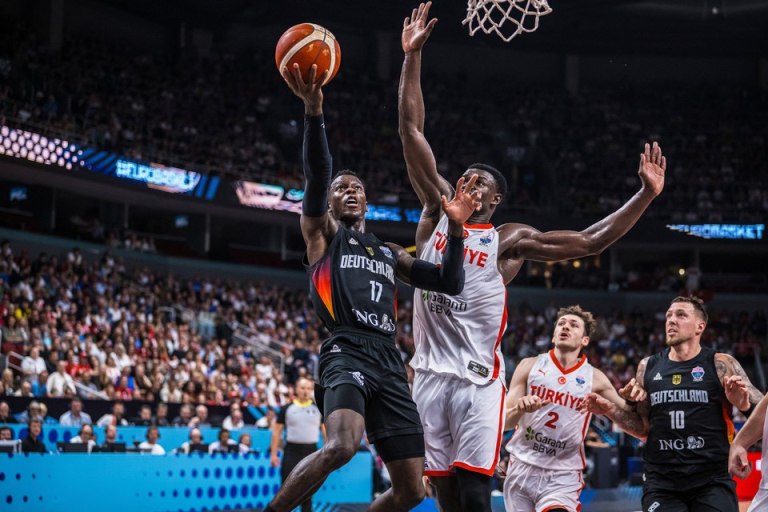 Συνεχίζεται η κόντρα Σρέντερ  Αταμάν: Κόουτς, ακούγεσαι σαν να πονάς