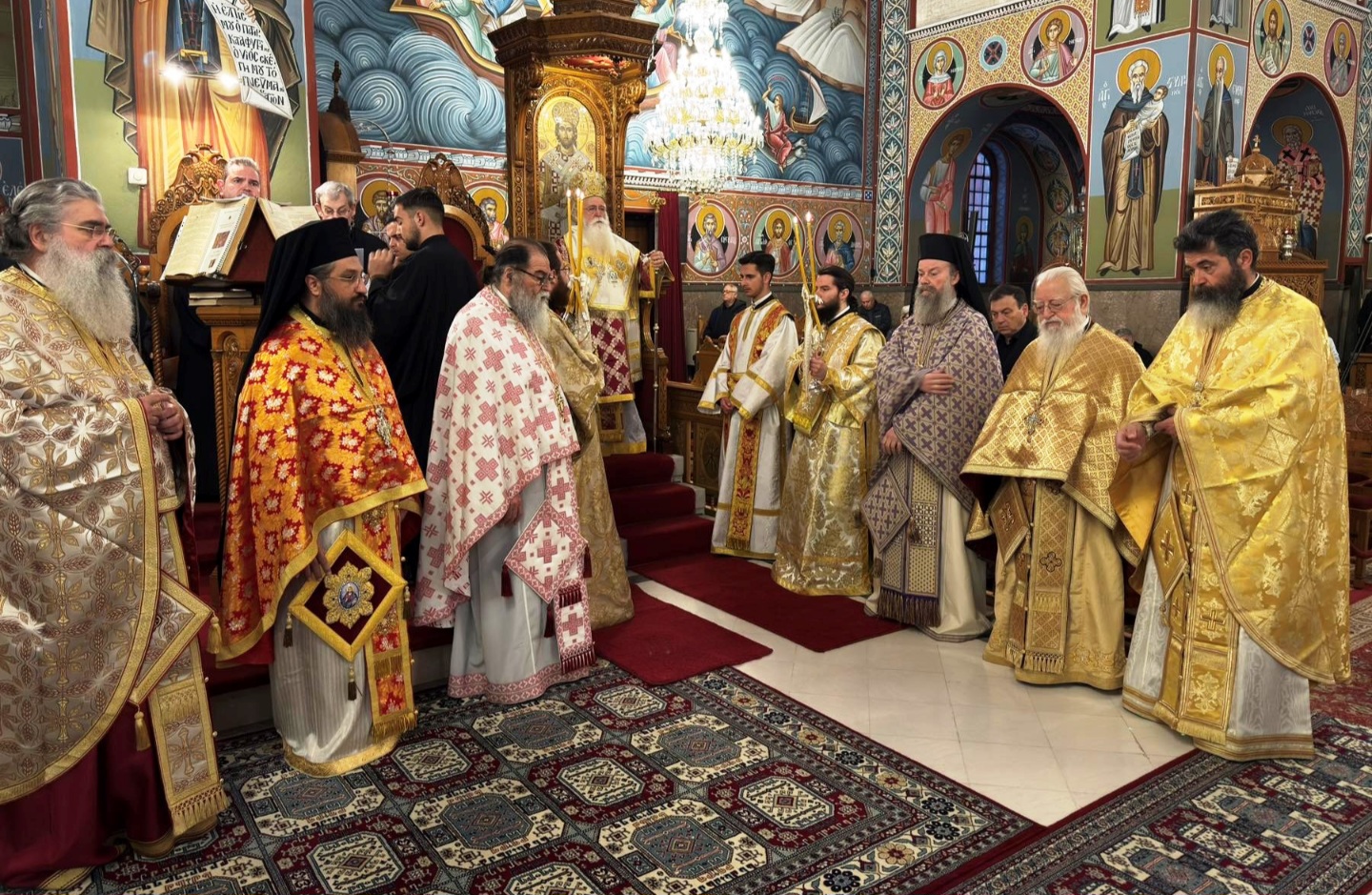 Βόλος: Τιμητική διάκριση στον π. Θεόδωρο Μπατάκα για 47 χρόνια προσφοράς