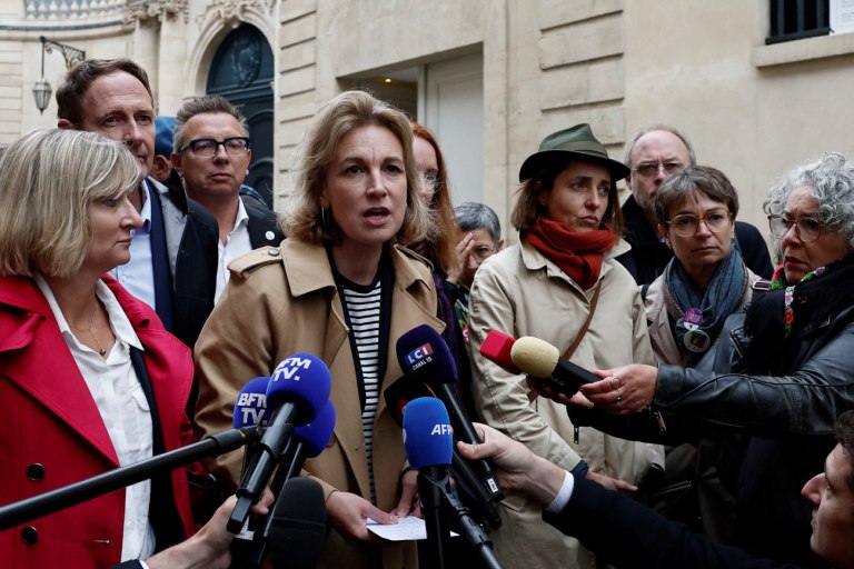 Γαλλία: Τα συνδικάτα ανακοίνωσαν νέα απεργία στις 2 Οκτωβρίου  Άκαρπη η συνάντηση με τον πρωθυπουργό Λεκορνί