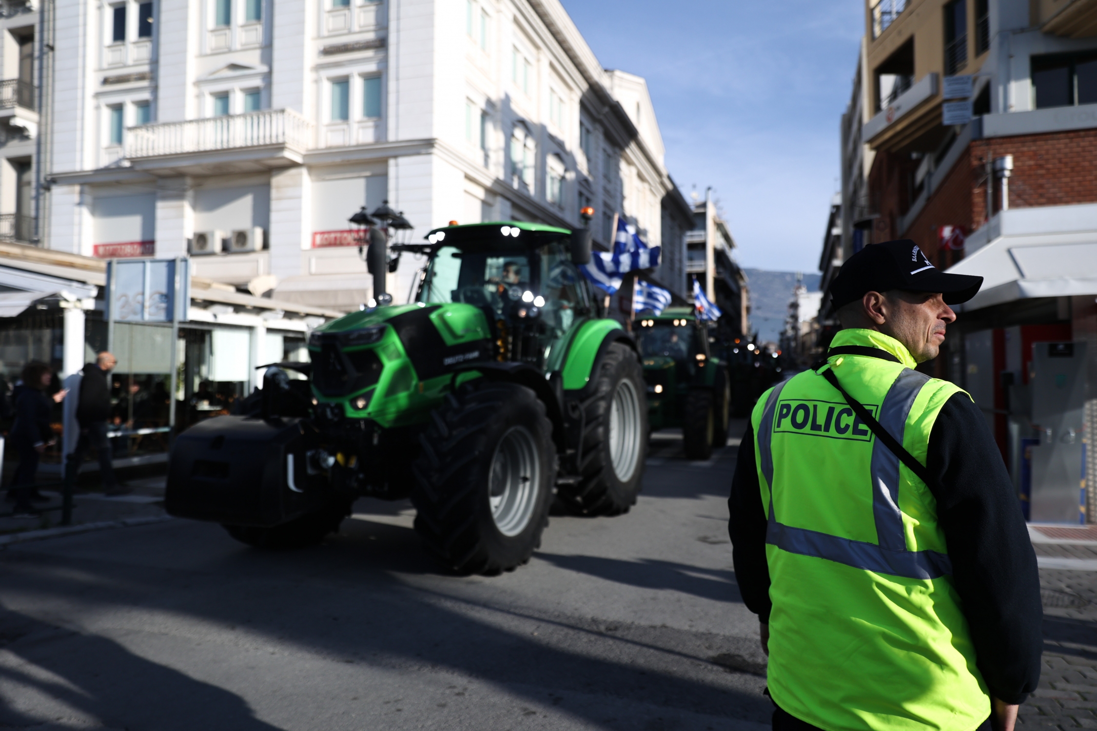 Συνεχίζουν δυναμικά τις