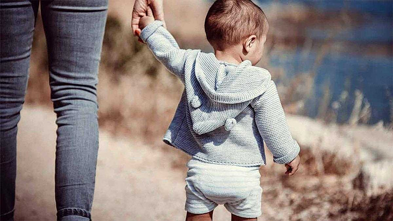 Νταντάδες της γειτονιάς: Αντίστροφη μέτρηση για τις αιτήσεις