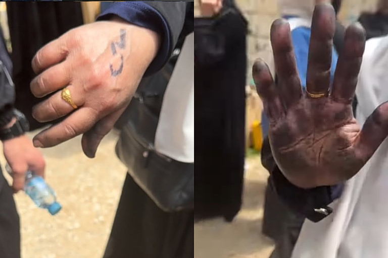 Οι ισραηλινές δυνάμεις σφραγίζουν τα χέρια Παλαιστίνιων γυναικών