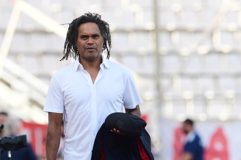 Καρεμπέ: Ο Ολυμπιακός θα παλέψει κόντρα σε όλους