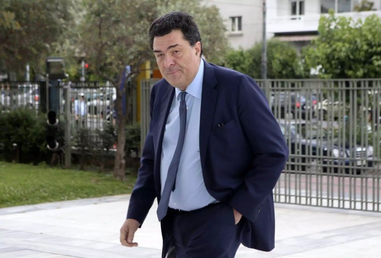 Ο ΣΚΑΪ καταγγέλλει