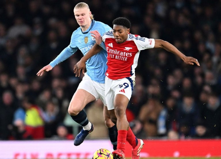 LIVE: Άρσεναλ  Μάντσεστερ Σίτι