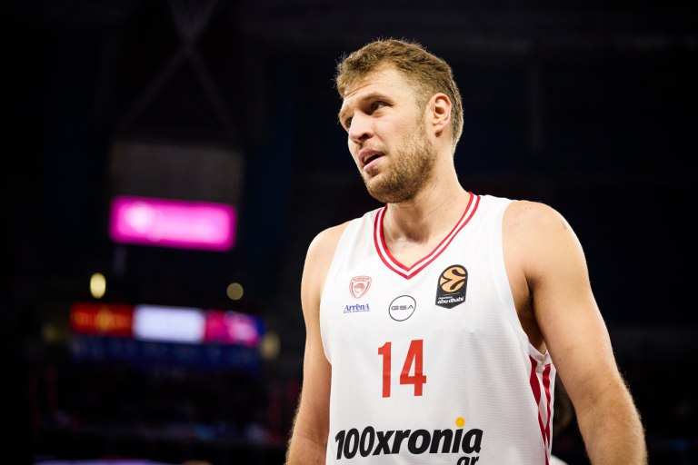 LIVE: Ρεάλ Μαδρίτης  Ολυμπιακός