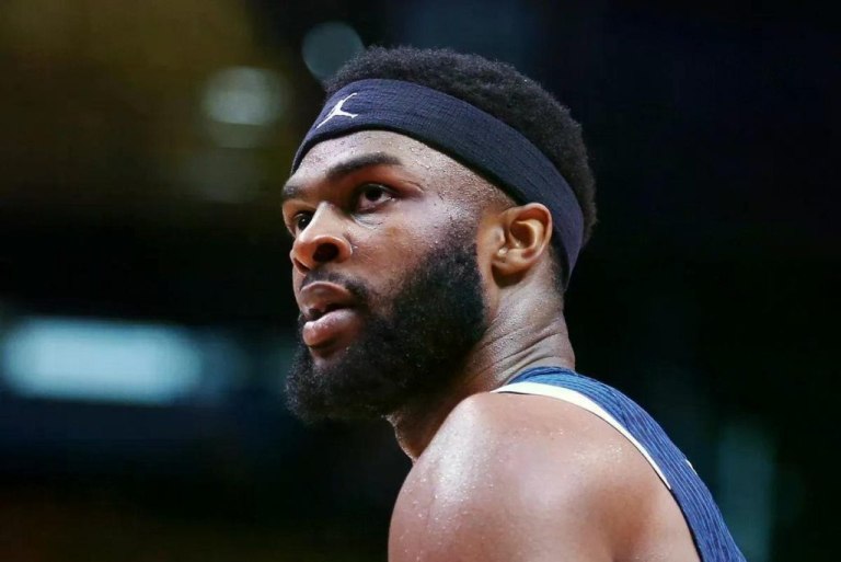 Πώς ο Τζος Νίμπο μπορεί να βάλει φωτιά στην αγορά της Euroleague